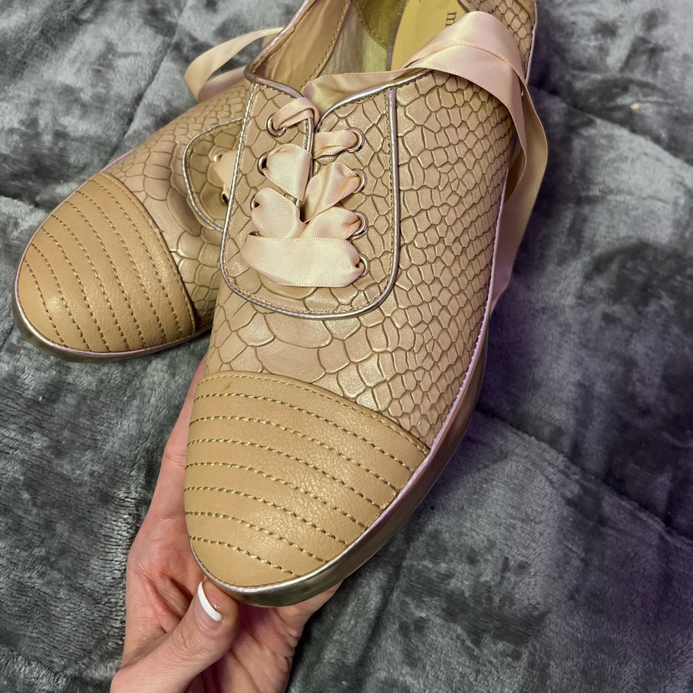 Mark. Women's Shoes. Tan Alligator Print Size 10‎ - new - Picture 2 of 9